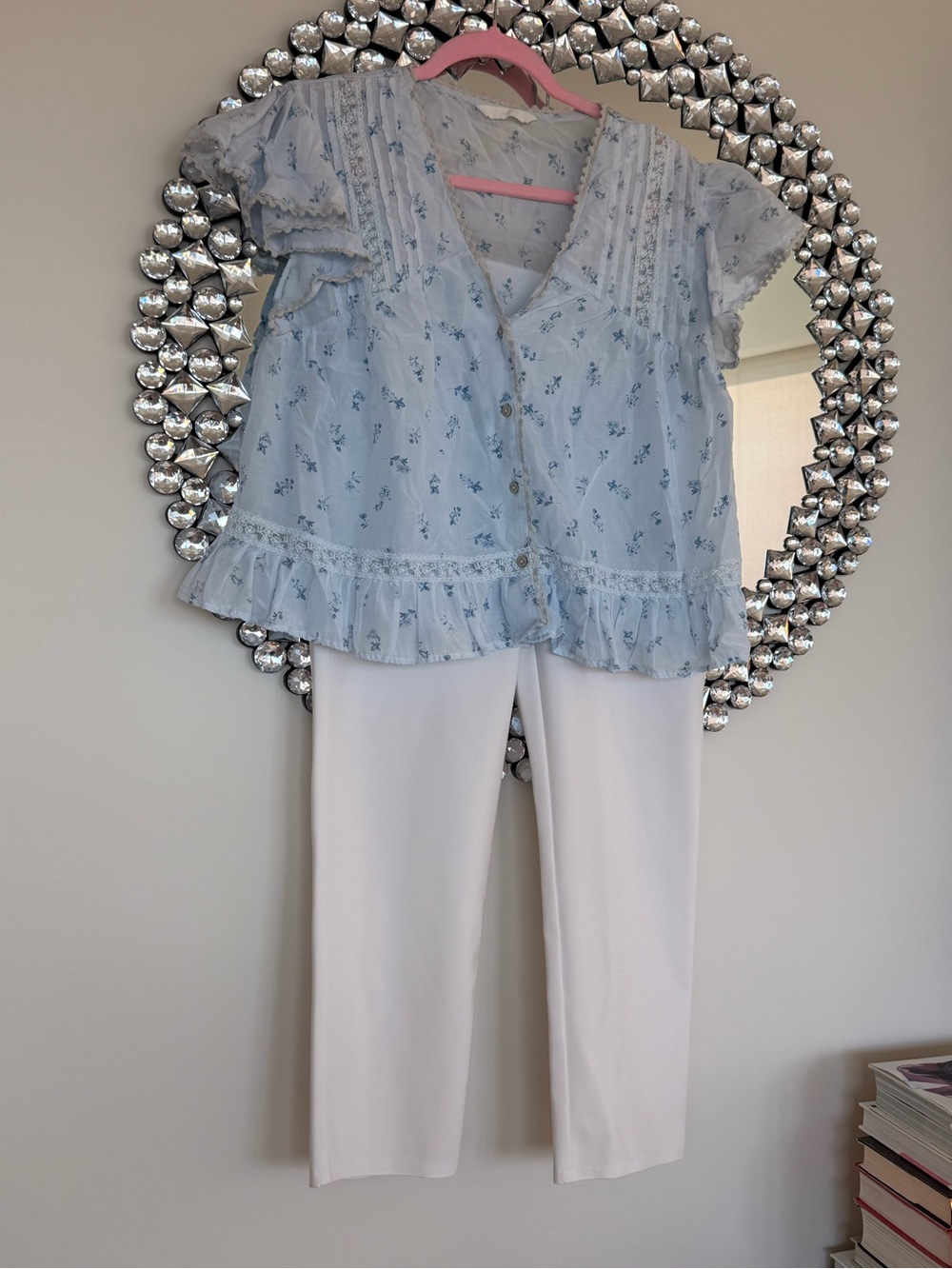 Light Blue Floral Blouse and White Pants Set - Women's Casual